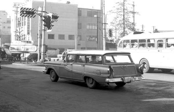 (01-7b)(071-07) 1958 Edsel Bermuda 4dr Station Wagon.jpg